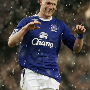 Evertons goalscorer Johnson celebrates following an English Premier League soccer match against Ars