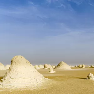 Chalk rock formations caused by sand storms, White desert in the Sahara, Egypt, February