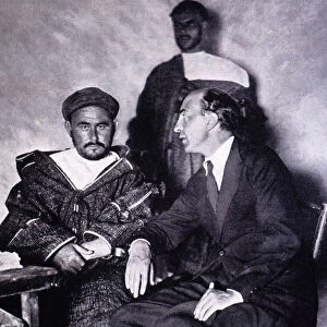 Abd-el-Krim (1882-1963) with the journalist Luis Oteyza in August 1922, organized