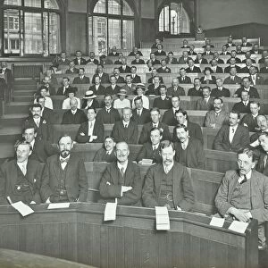 A class listening to a lecture, London Day Training College, 1914