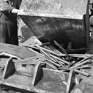 Deutsch Paters box baler crushing scrap, Rotherham, South Yorkshire, 1963. Artist