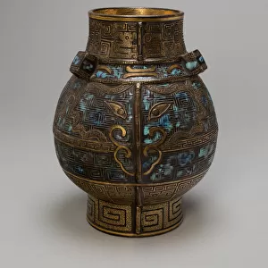 Jar in the Form of Ancient Bronze Vessel, Qing dynasty, Qianlong reign (1736-1795)