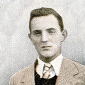 Kenneth Waller, aviator, 1935