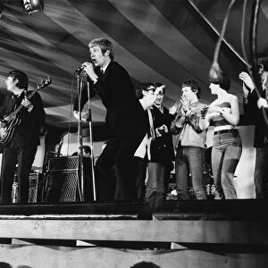 Long John Baldry, Rod Stewart, The Animals, Steam Packet, Richmond Jazz Festival, London, 1965