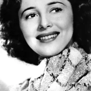 Actors and Actresses Poster Print Collection: Olivia de Havilland