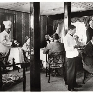 Passengers dining room, Zeppelin LZ 127 Graf Zeppelin, 1933