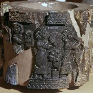 Procession of musicians on a steatite pyxis, 8th century BC