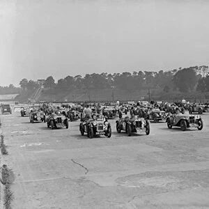 Race at the JCC Members Day, Brooklands, 1936. Artist: Bill Brunell