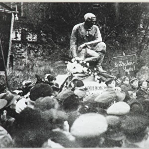 Sergei Yesenin at the Koltsov Razin monument dedication, 1918. Artist: Anonymous