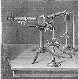 Spectroscopic apparatus used by Robert Wilhelm Bunsen and Gustav Robert Kirchhoff, c1895