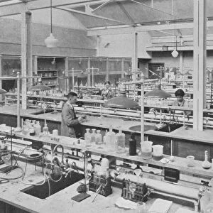Student laboratory, Sterling Chemical Laboratory, Yale University, New Haven, Connecticut, 1926