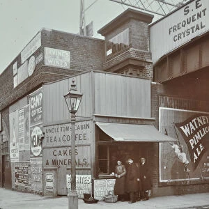 Uncle Toms Cabin tea stall, Wandsworth Road, London, 1909