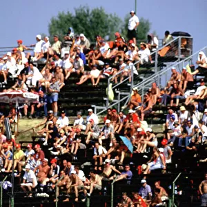 2001 Formula 3000 Championship. Hungaroring, Hungary. 18th August 2001. Sebastien Bourdais, DAMS, action. World Copyright: Lorenzo Bellanca/LAT Photographic. ref: 35mm Image A05