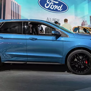 2019 Ford Edge ST debuts at the 2018 North American International Auto Show in Detroit