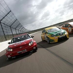 British Touring Car Championship: Vauxhall, SEAT, Honda and BMW cars on track