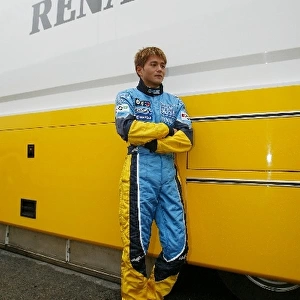Formula One Testing: Satoshi Motoyama makes his debut for Renault