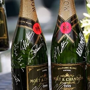 Formula One World Championship: Champagne