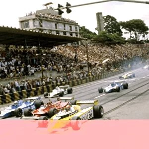 Interlagos, Brazil. 27 January 1980: Jean-Pierre Jabouille, Renault RE20, retired, leads Didier Pironi, Ligier JS11 / 15-Ford, 4th position, Gilles Villeneuve