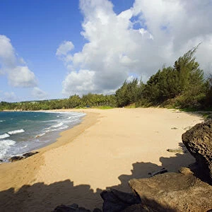 USA, Hawaii, Maui, View of empty Fleming Beach; Kapalua