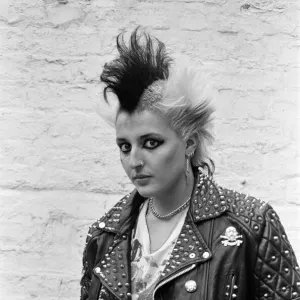 17-year-old punk Saroj Nelson at home in North London. 19th July 1981