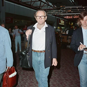 Actor Anthony Hopkins at London Heathrow airport. 14th July 1991