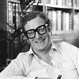 Actor Michael Caine gives an interview to a Sunday Mirror journalist
