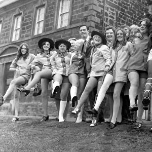 Bedlington Miners Picnic - These girls are doing a spot of high kicking to the music of