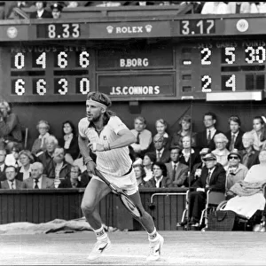 BJORN BORG IN ACTION AGAINST JIMMY CONNORS ON THE TENNI COURTS - Wimbledon Tennis