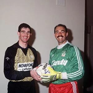 Bobby Geddes with Bruce Grobbelaar February 1989