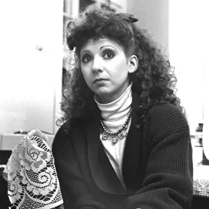 Bonnie Langford serious during interview in dressing room - October 1986