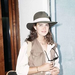 Brooke Shields actress at Heathrow Airport July 1984 Dbase MSi