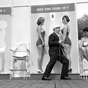 Two contestants in the Maralyn Monroe competition at Ruislip Lido seen here with