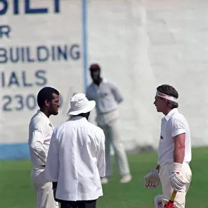 Cricket. England v. Windward Island. March 1990 90-1308A-021