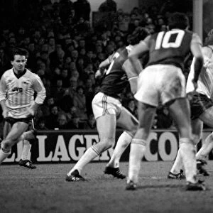 Division 1 football. West Ham United 3 v. Arsenal 1. December 1983 LF14-33-035