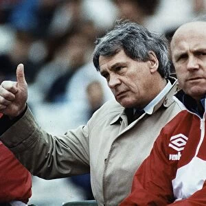England manager Bobby Robson fwith assistant Don Howe Circa 1988