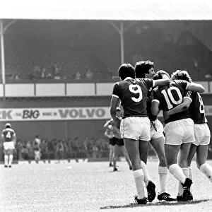 Everton 1 v. Wolverhampton Wanderers 1. May 1982 MF07-04-071