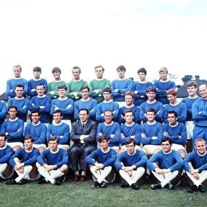 Everton squad pose for a group photograph. Back row left to right: Sandy Brown
