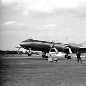 Farnborough Airshow. Bristol Brittania. September 1952 C4316a-010