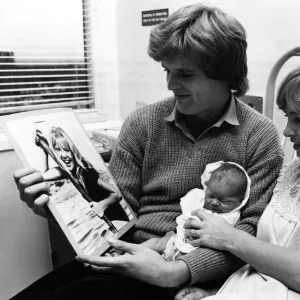 Footballer Gordon McQueen with his wife Yvonne and their new born daughter Hayley McQueen