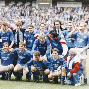 Glasgow Rangers 4 v St Mirren 0. Scottish Premier Division one match at Ibrox