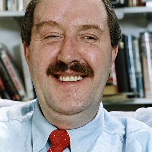 Gorden Kaye who is an actor