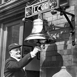 Harry Makepeace rings the bell to beging the new season