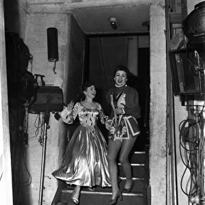 "Humpty Dumpty"Pantomime Pat Burke and Jean Bayliss. December 1952 D39-001