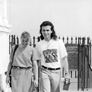 Jayne Torvill and her husband Phil Christensen walking down the road. 23rd September 1991