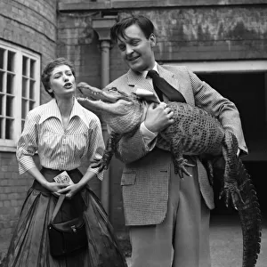 Jennie Carson and Donald Sinden during filming An Alligator Named Daisy. 27th April 1955