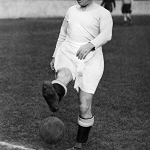 Jimmy McMullan is recalled by Manchester City at Gateshead. January 1933 P009524