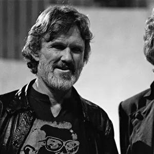 Kris Kristofferson and Johnny Cash appear on the Wogan show. August 1987