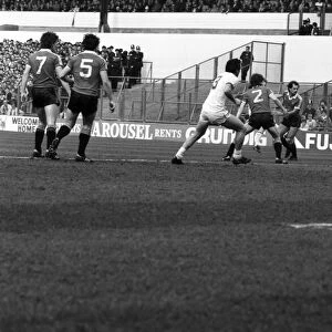Leeds United 0 v. Manchester United 0. April 1982 MF06-22-064 Local Caption