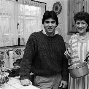 Lynda Bellingham at home in north London with her husband Nunzio. 24th February 1985