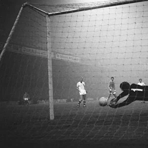 Manchester City v Fenerbahce, 1st Leg European Cup match at Maine Road, September 1968